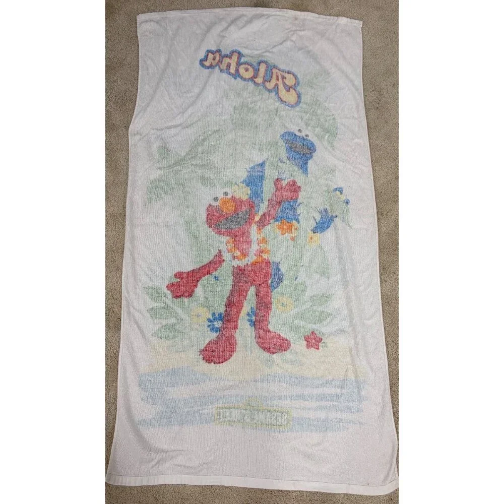 Vintage Sesame Street Elmo & Cookie Monster Aloha Beach Towel Kids Pool Fun